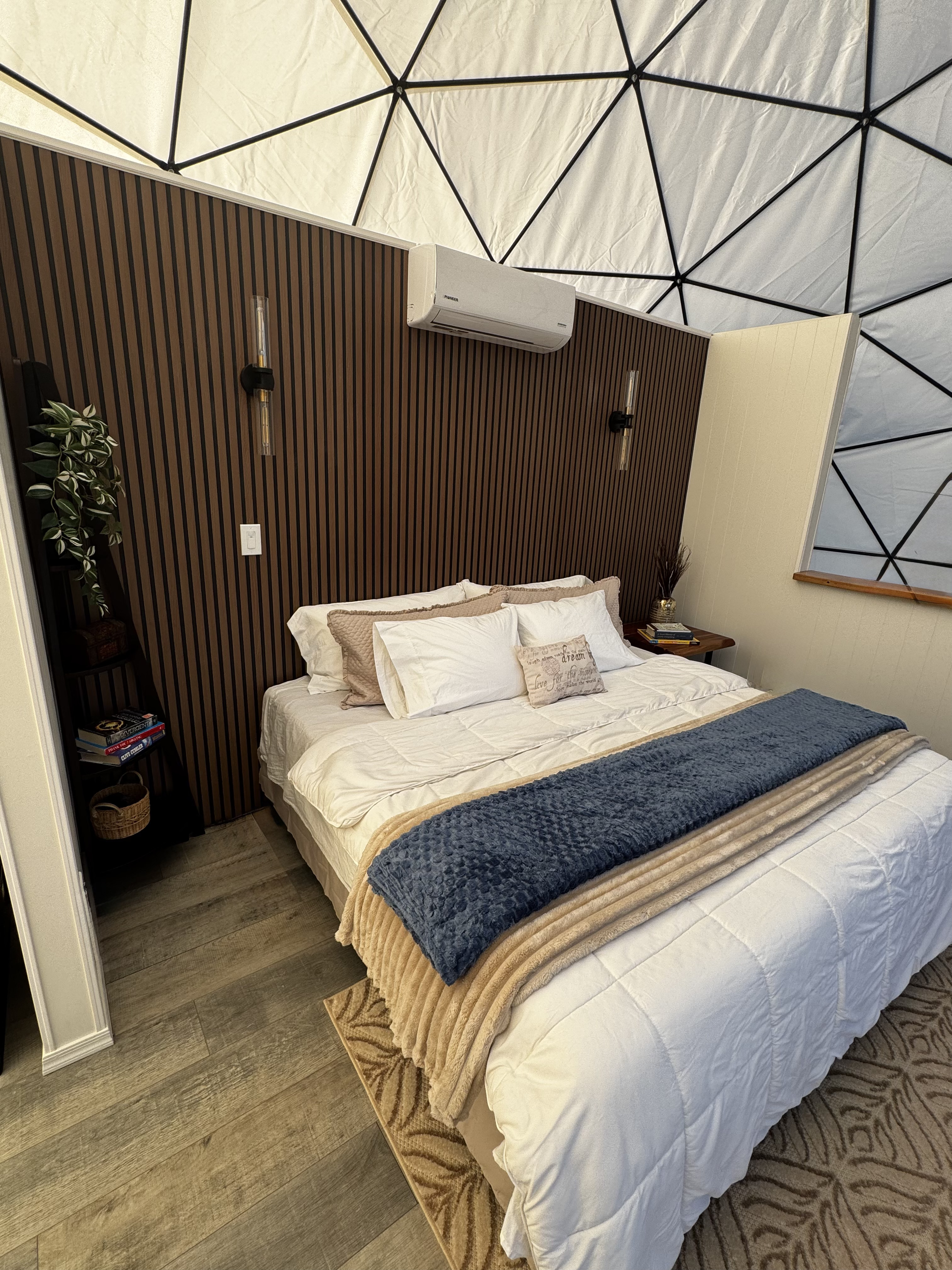 Cozy bedroom